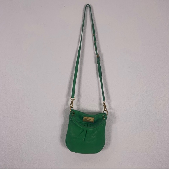 Marc By Marc Jacobs Bags Marc By Marc Jacobs Green Leather Small Crossbody Purse Poshmark